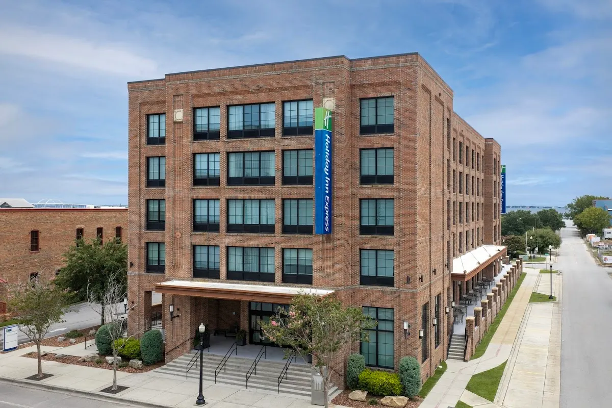 Holiday Inn Express Pensacola Downtown by IHG