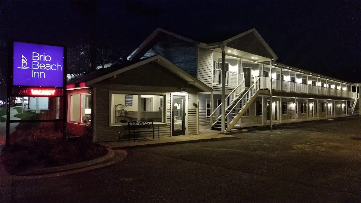 Brio Beach Inn