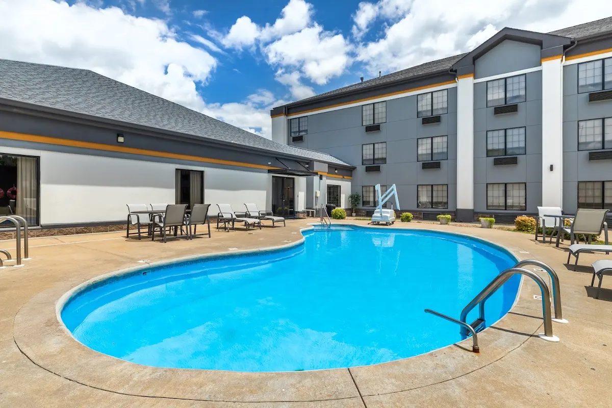 Best Western Prime Inn & Suites