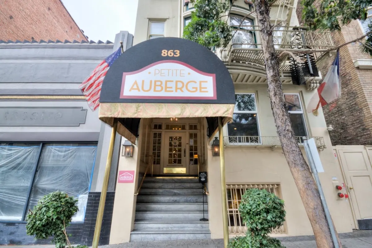 Petite Auberge