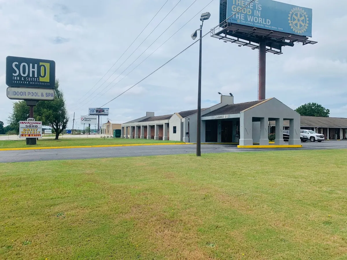 Soho inn