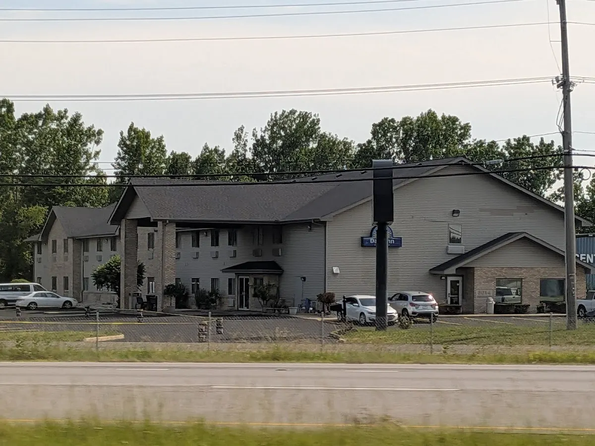 Days Inn by Wyndham Warsaw