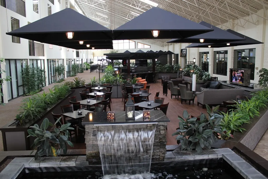 The Atrium Hotel on Third