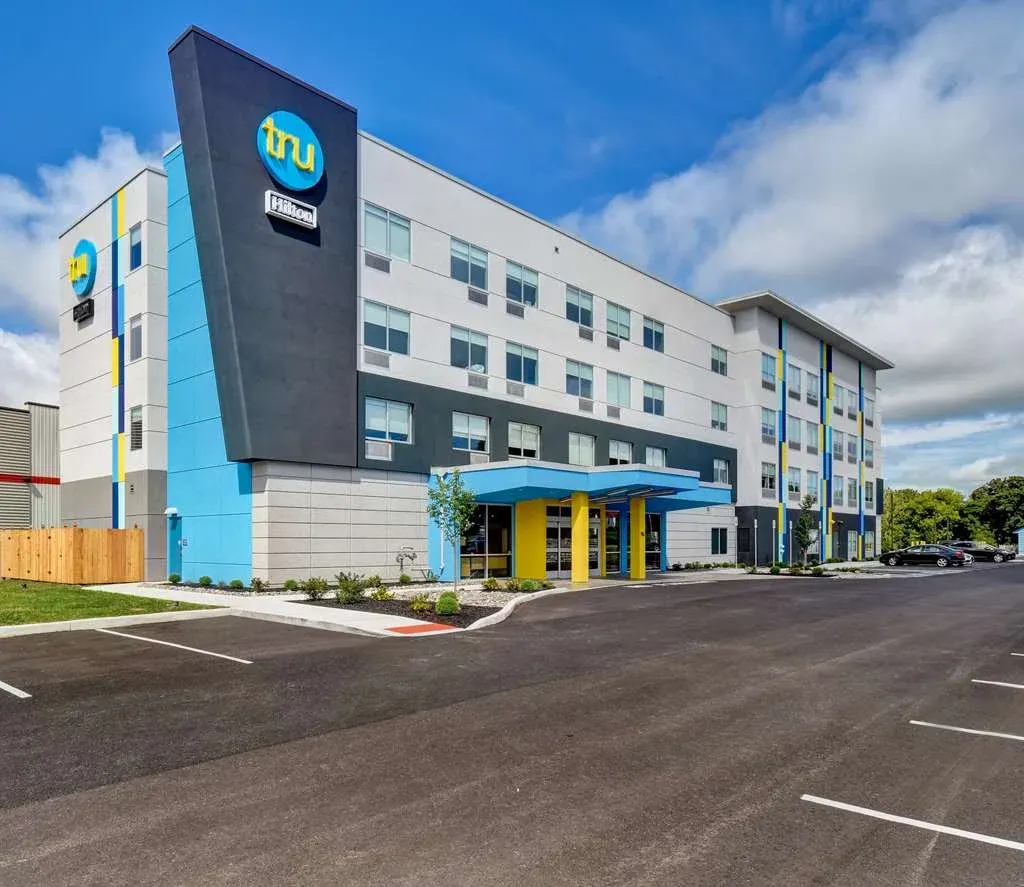 Tru by Hilton Syracuse-Camillus