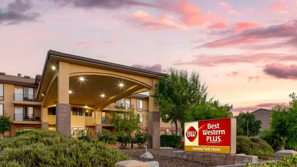 Best Western Plus Country Park Hotel