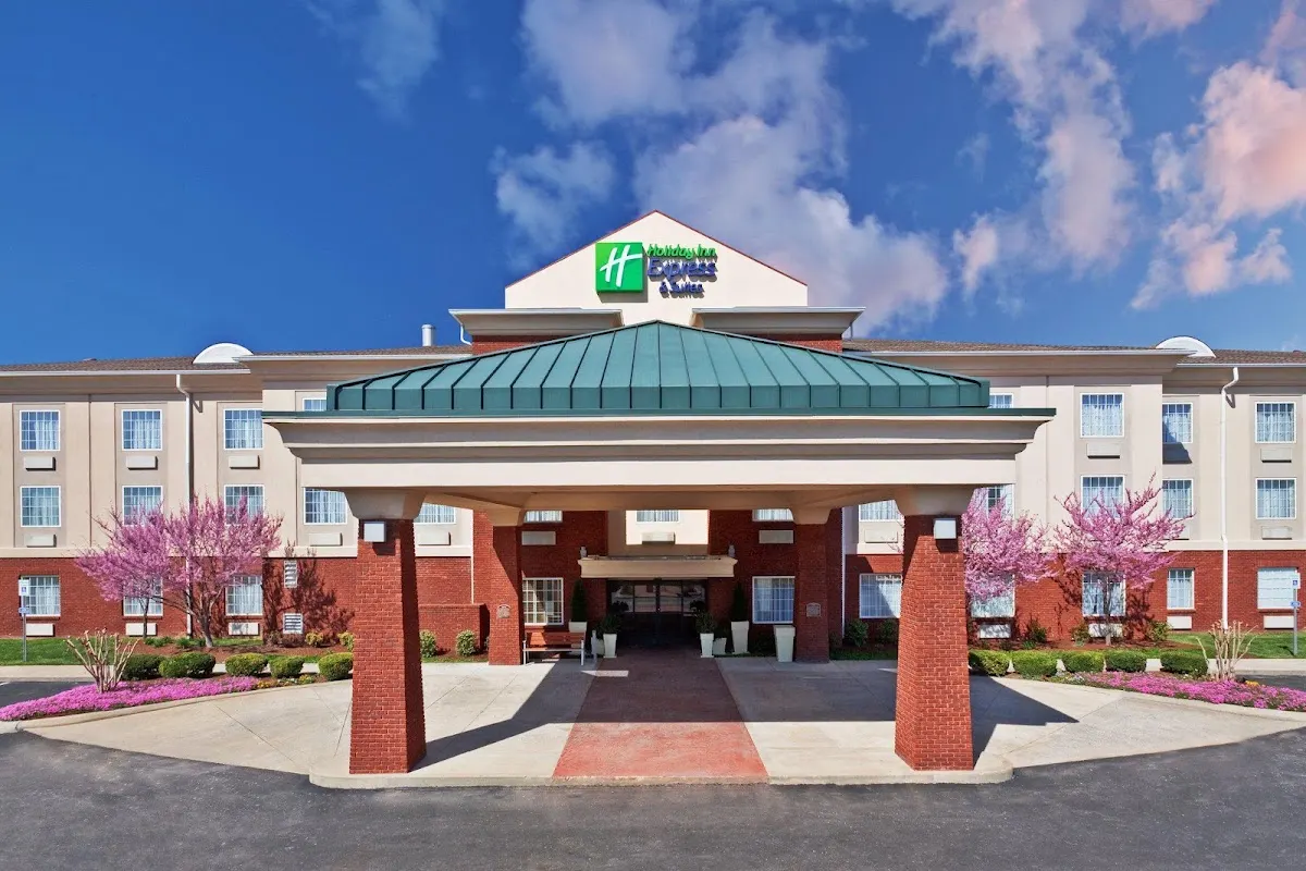 Holiday Inn Express & Suites Manchester-Conf Ctr(Tullahoma) by IHG