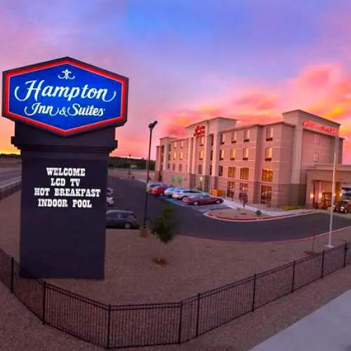 Hampton Inn & Suites Farmington