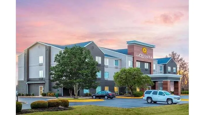 La Quinta Inn & Suites by Wyndham Hopkinsville
