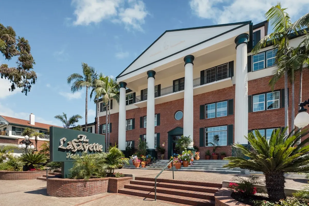 Lafayette Hotel
