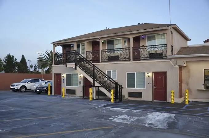Sun Light Motel
