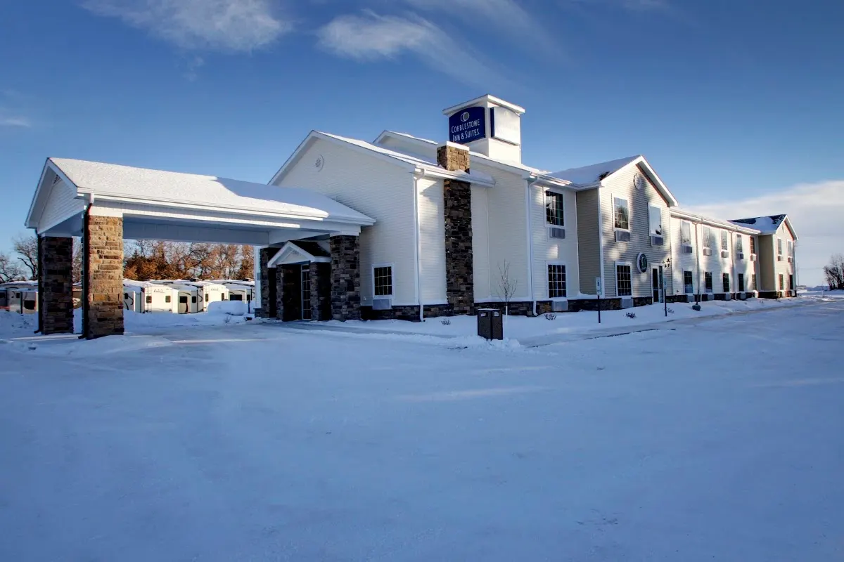 Cobblestone Inn & Suites - Rugby