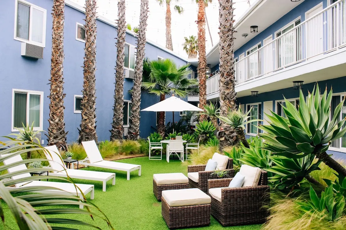 Bayside Hotel