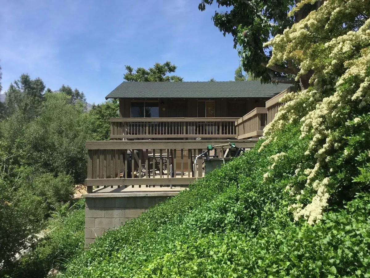Sequoia Lodge
