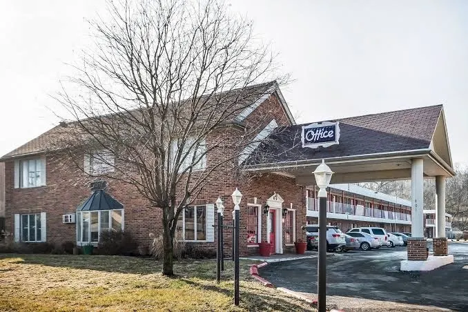 Hotel Eastin Atchison