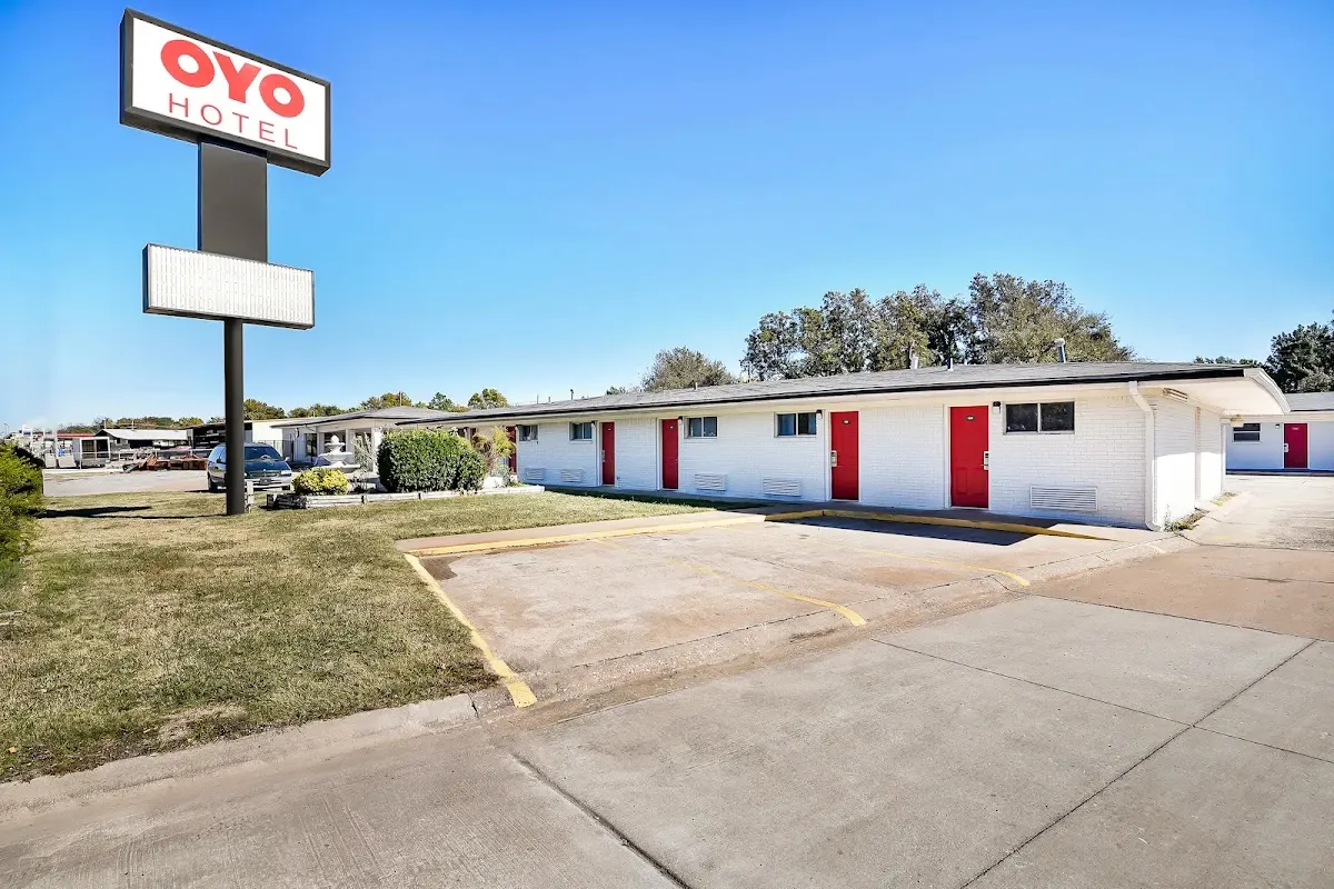 OYO Hotel McAlester OK S Main St