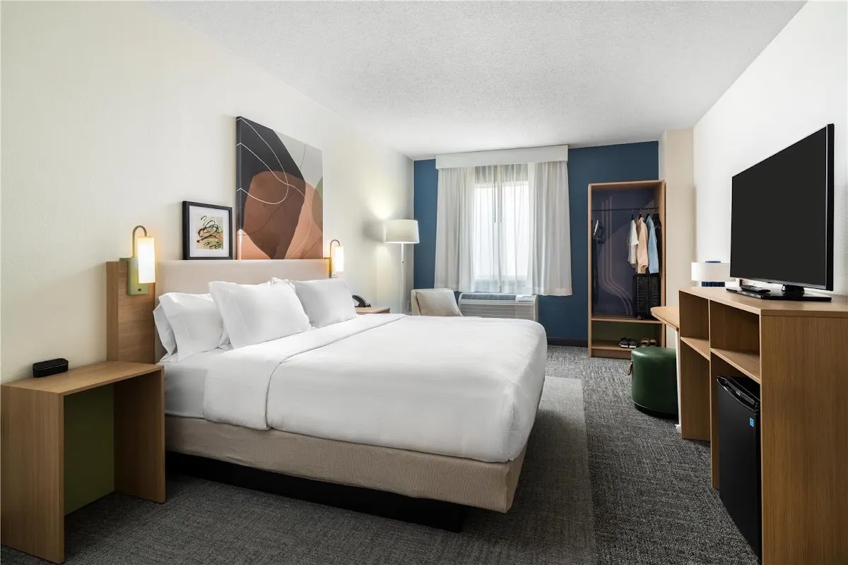 Spark by Hilton Palatine Arlington Heights