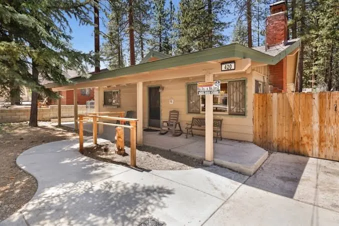 Oriole Cottage 621 by Big Bear Vacations