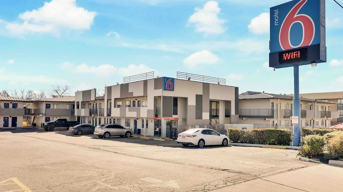 Motel 6 Austin, TX - Airport - South