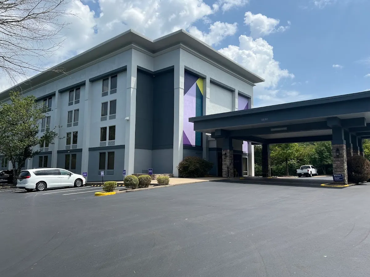 Spark by Hilton Brentwood Nashville I 65S