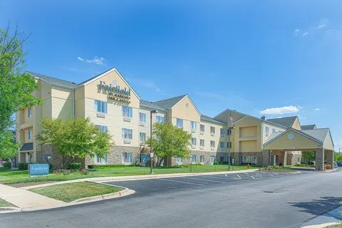 Fairfield by Marriott Inn & Suites Chicago Naperville