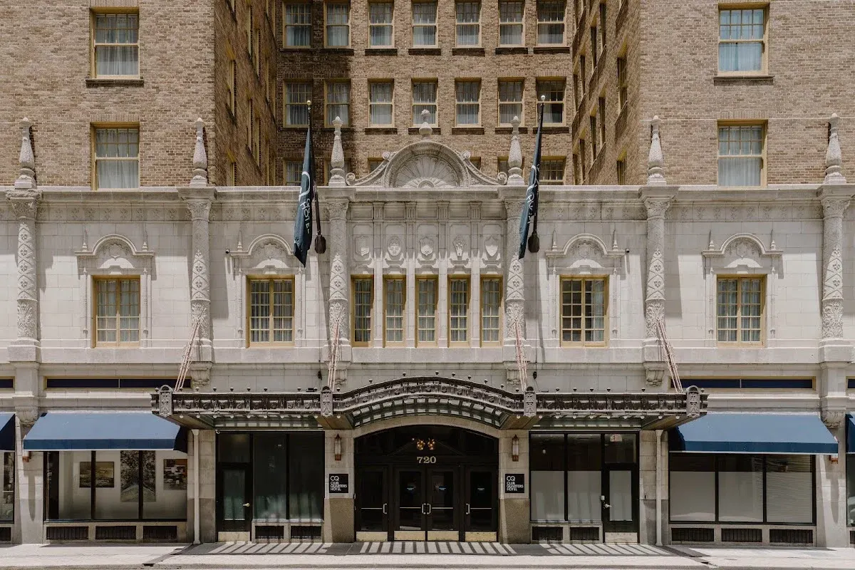 Club Quarters Hotel Downtown, Houston