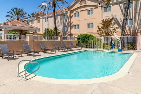 Fairfield by Marriott Inn & Suites San Francisco San Carlos