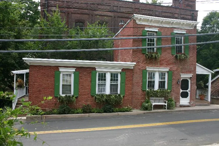 Riverview Organic Bed & Breakfast