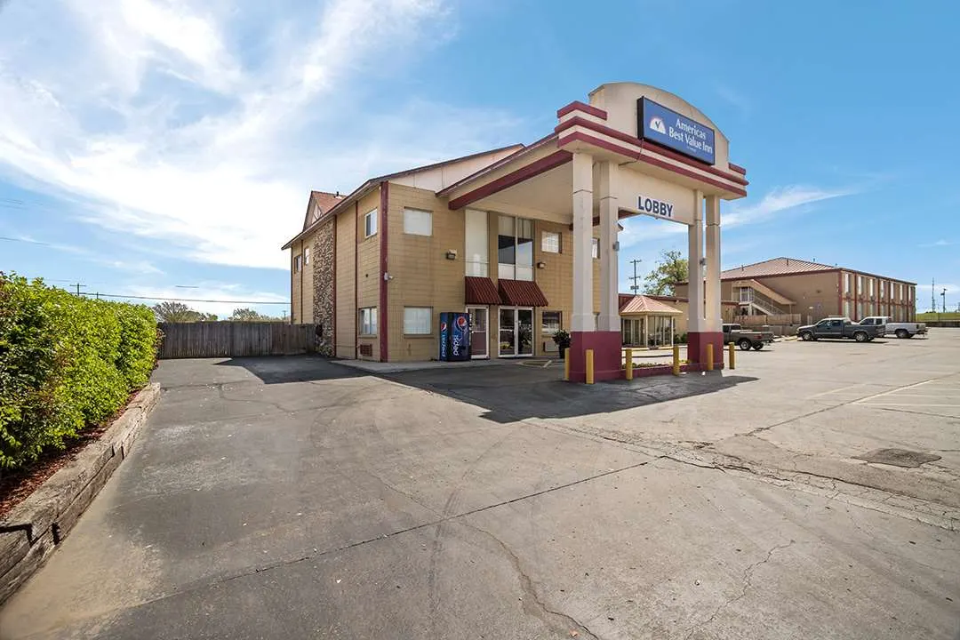 Americas Best Value Inn Tulsa at I-44