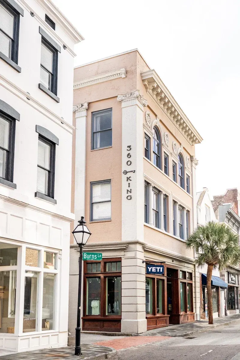 360 King Boutique Suites