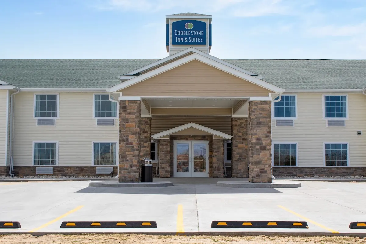 Cobblestone Inn & Suites - Yuma