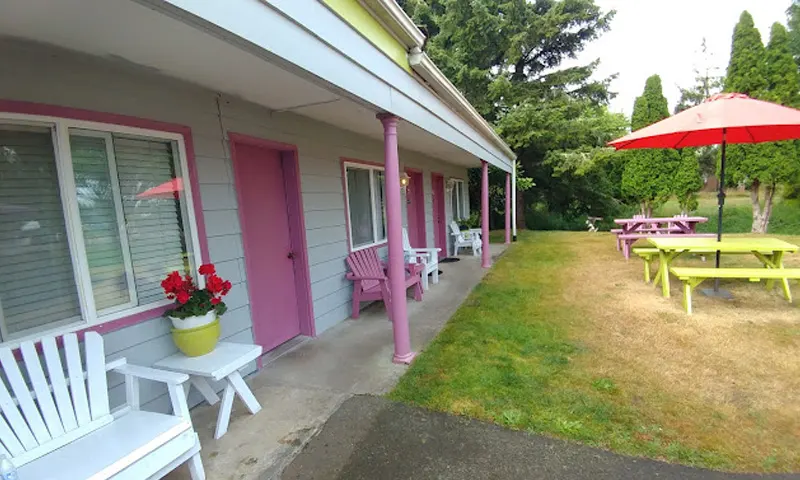Mariners Cove Inn