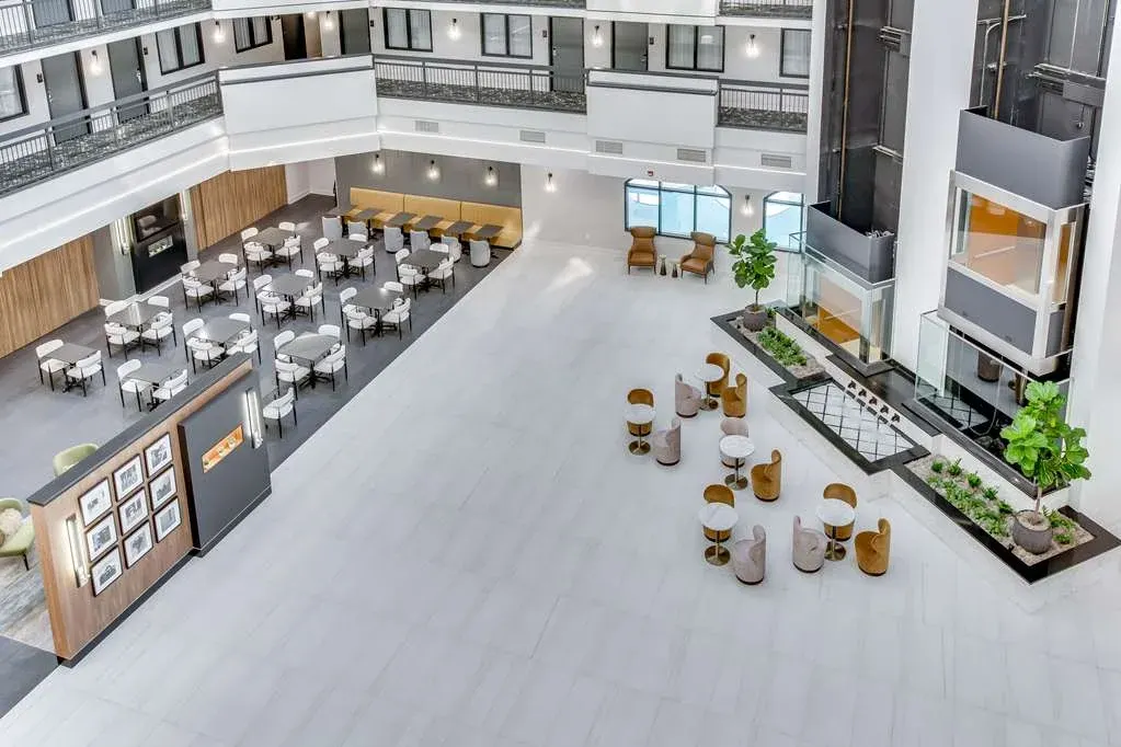 Embassy Suites by Hilton Louisville East