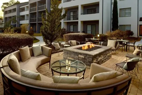Courtyard by Marriott Greenville Haywood Mall