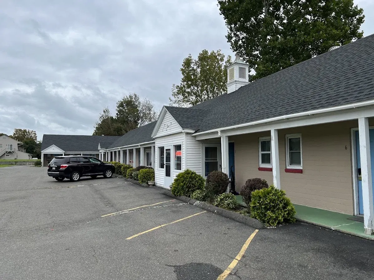River Valley Inn