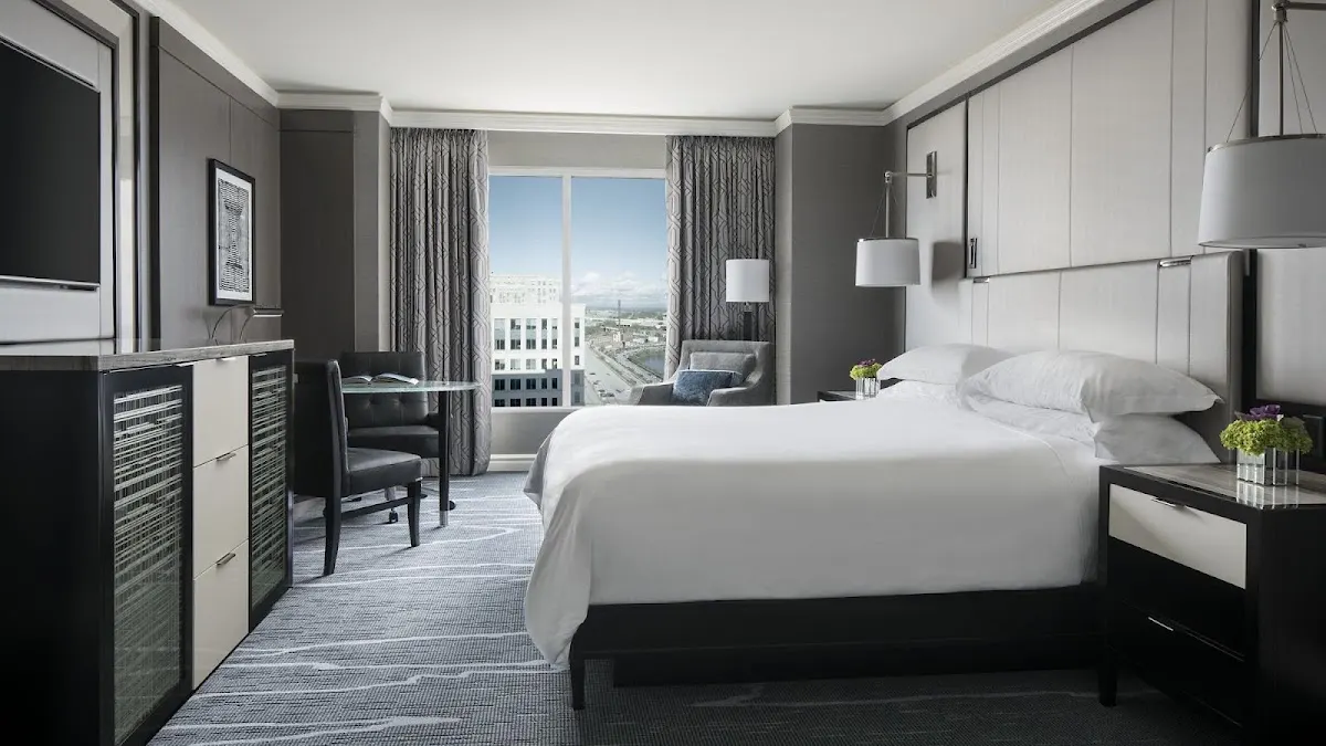 The Ritz-Carlton, Cleveland
