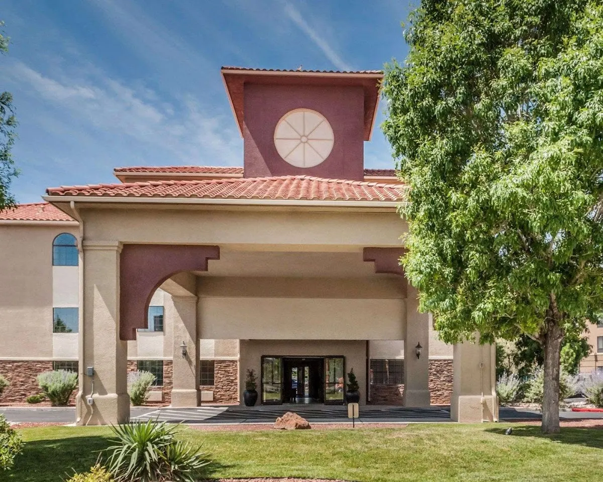 Quality Inn & Suites Albuquerque West