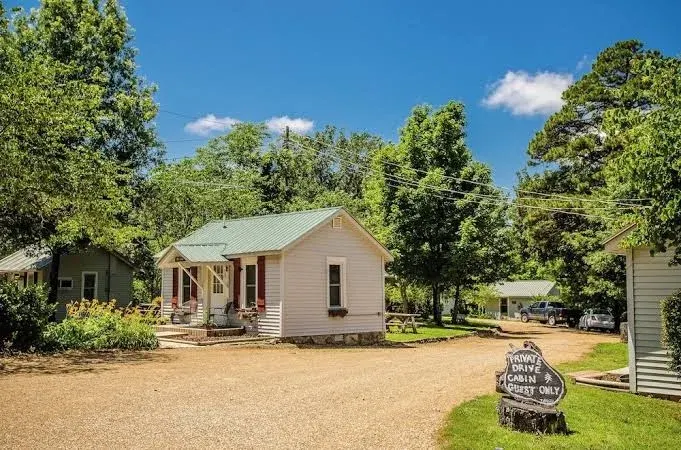 Whispering Woods Cabins