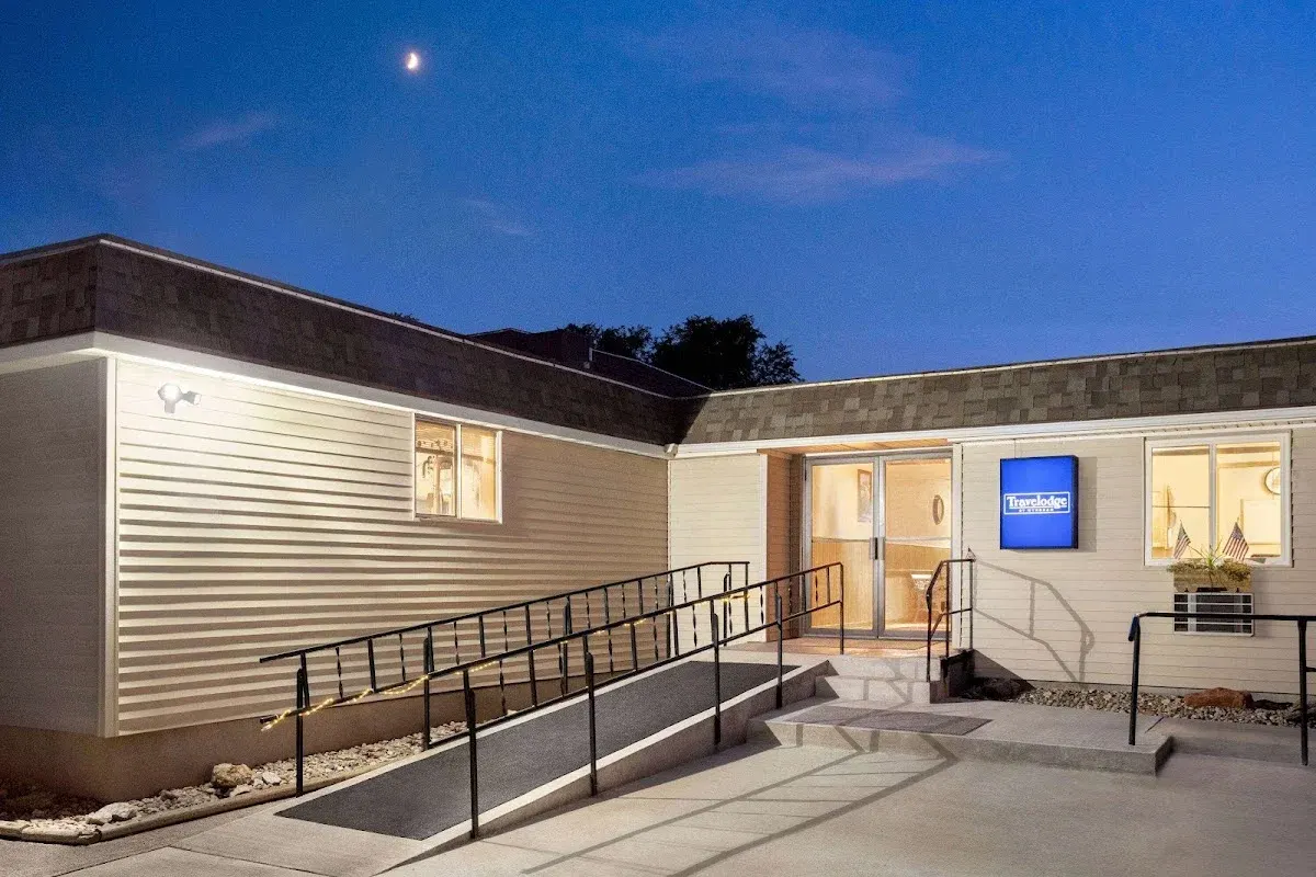 Travelodge by Wyndham Edgemont