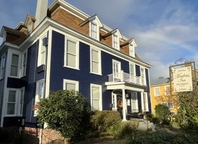 Meadows Inn Boutique BnB