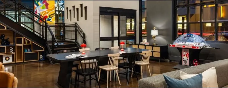 Moxy Dallas Uptown