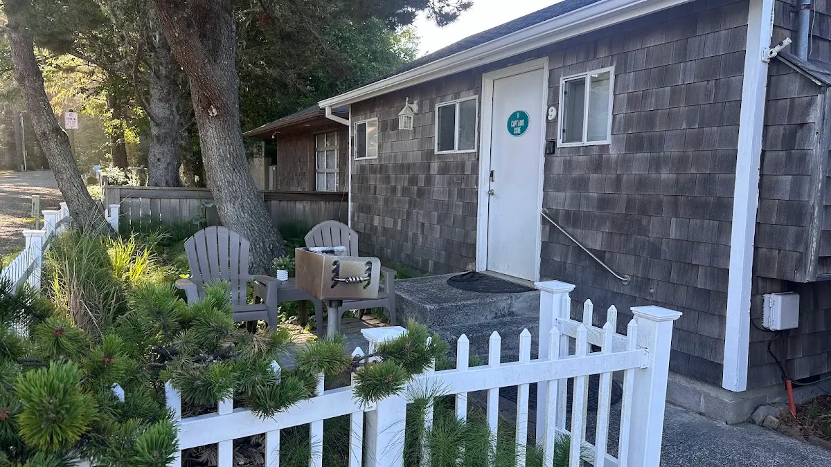 Beaches Inn