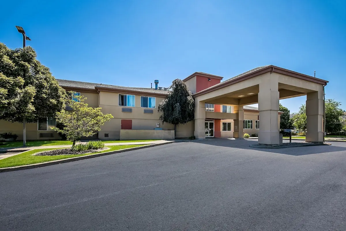 Americas Best Value Sandman Inn