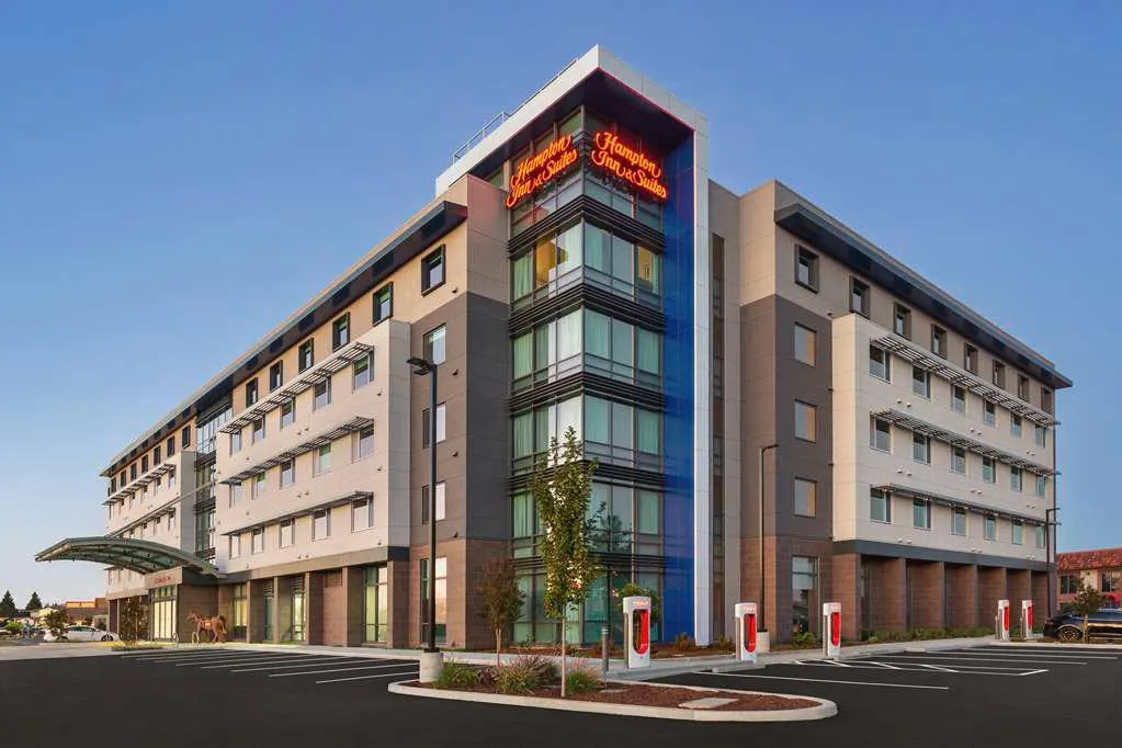 Hampton Inn & Suites San Mateo-San Francisco Airport