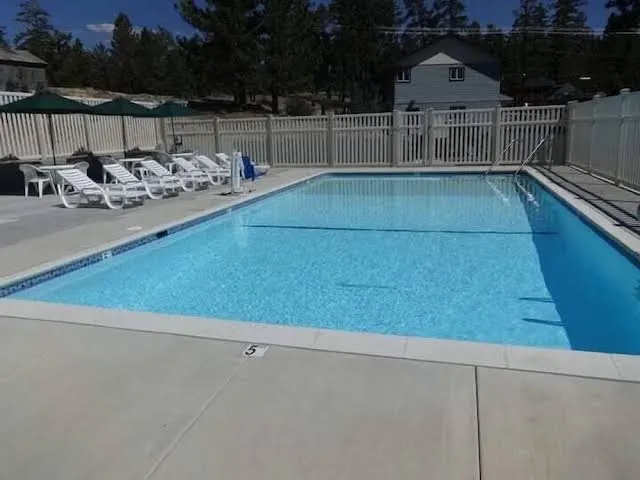 Bay Meadows Resort