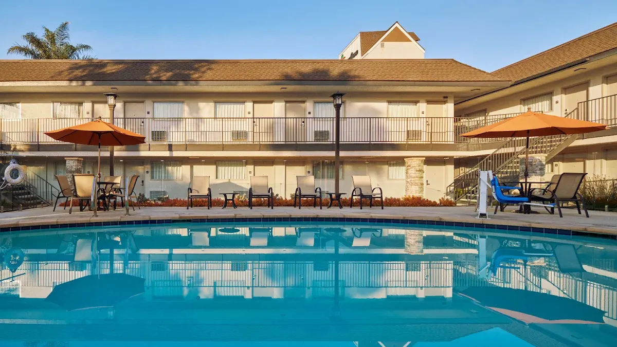 Orange Grove Inn