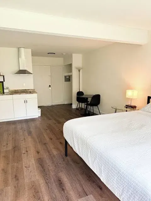 Lagrange Inn & Extended Stay