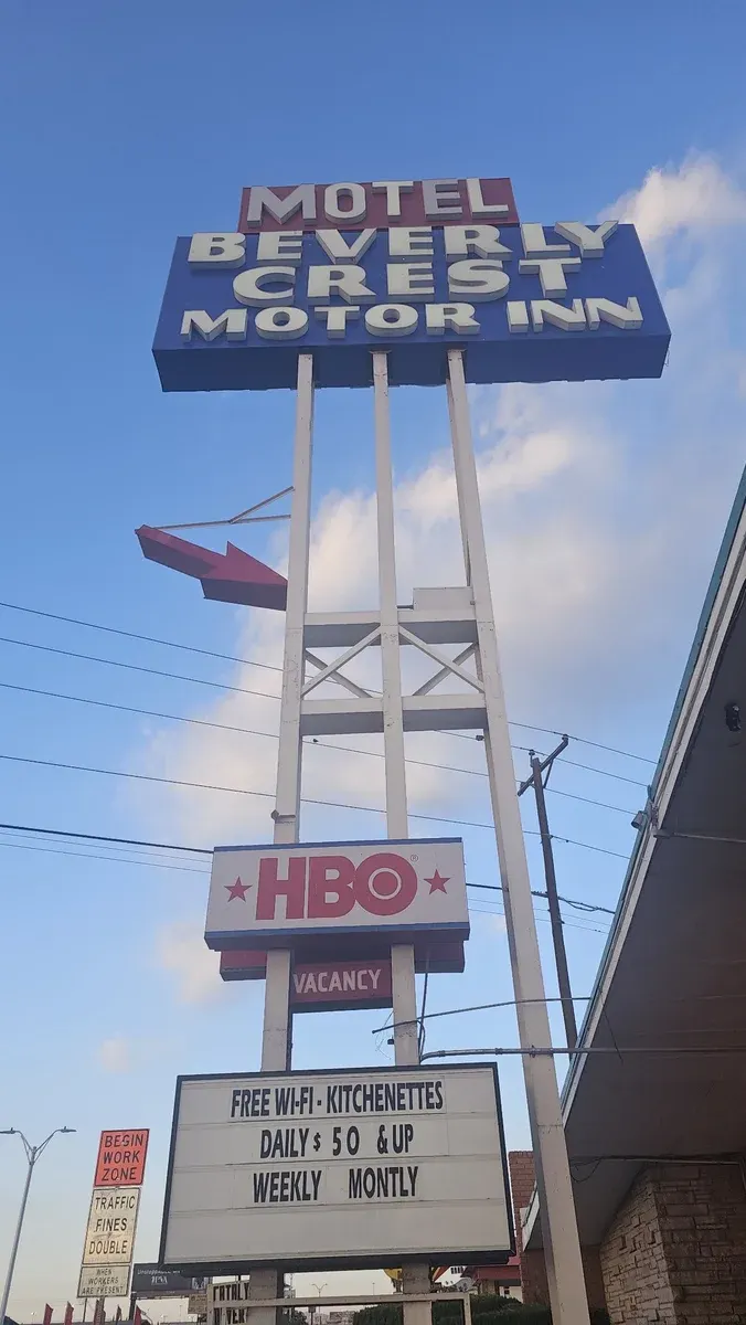Beverly Crest Motor Inn