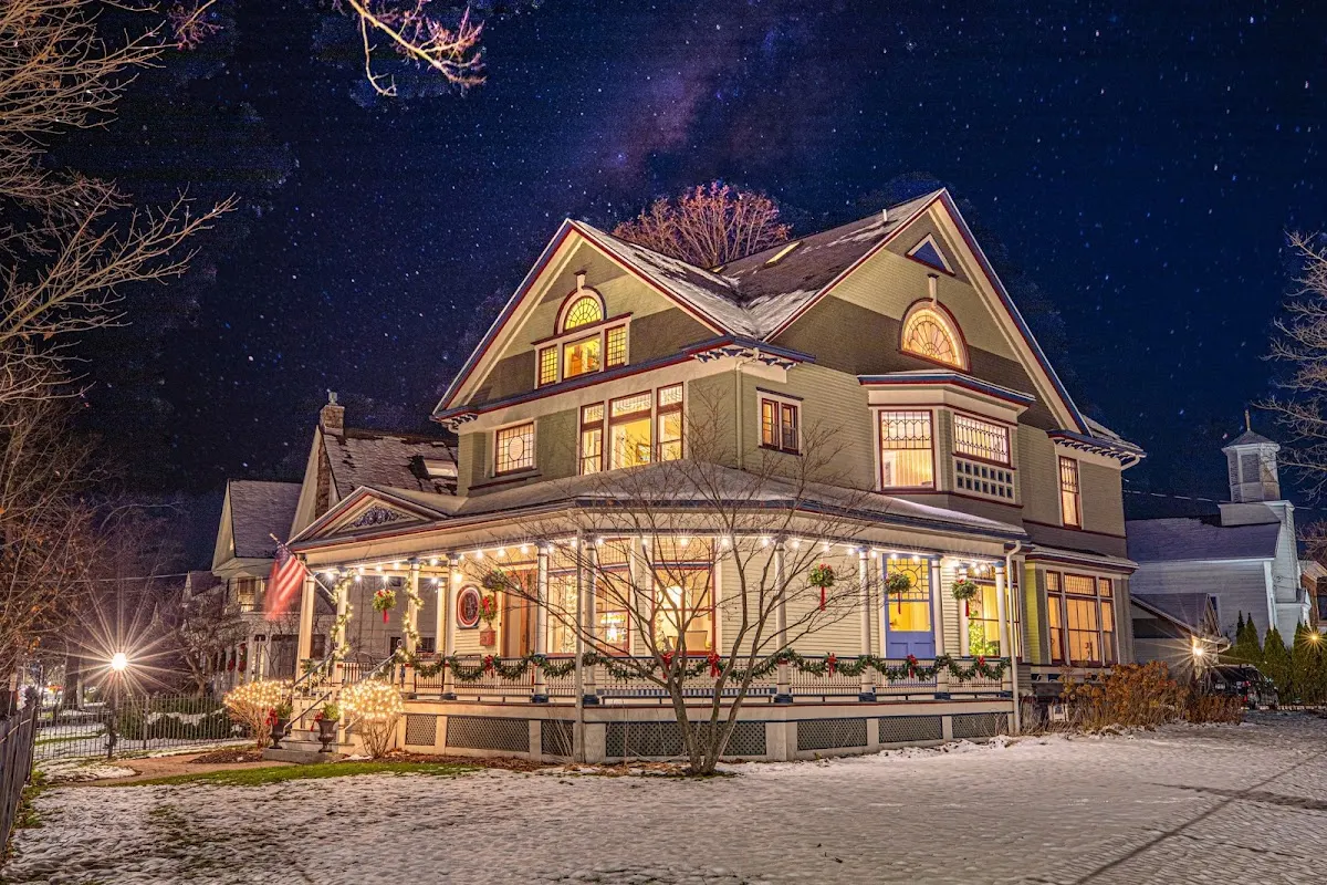 2W Lake B&B