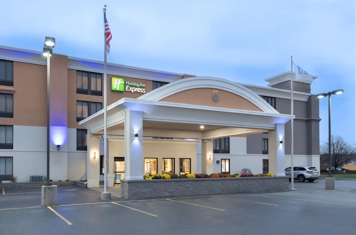 Holiday Inn Express Rochester - Greece by IHG