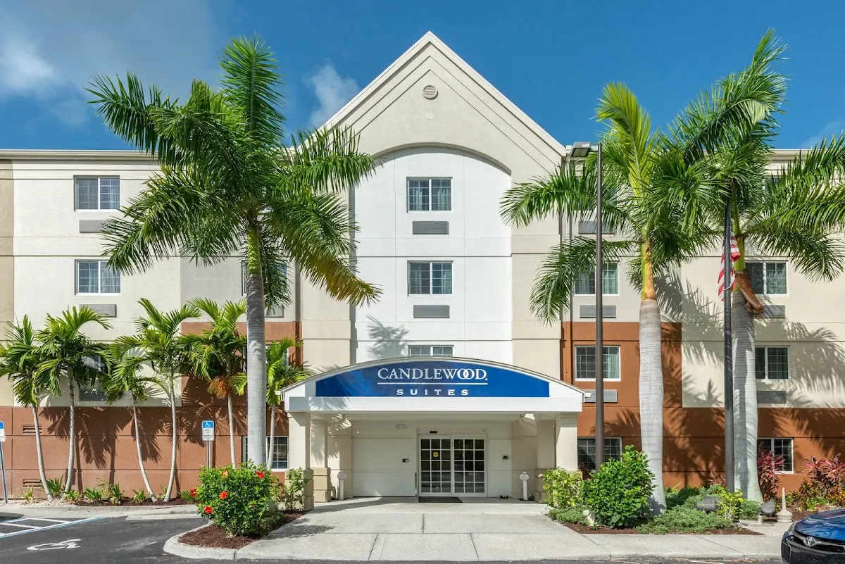 Candlewood Suites Fort Myers-Sanibel Gateway by IHG